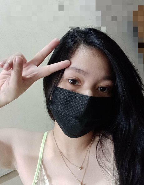 les fans asiatiques les plus sexy plutôt parfait image