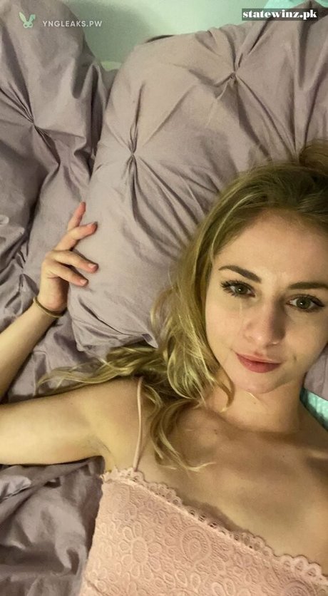 Tarah Kayne xxx étoile des photos