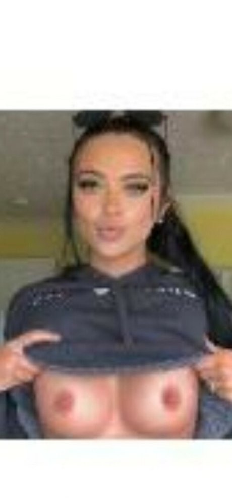 sophiashort20 mannequin photos