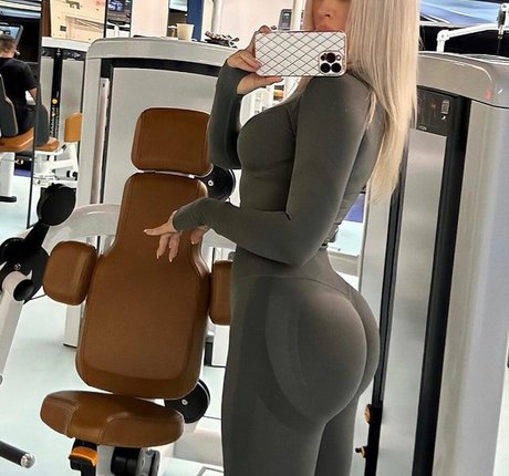 Anastasia Vattel art étoile photo