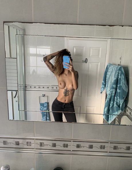 trio à gros seins onlyfans hd exclusif photo