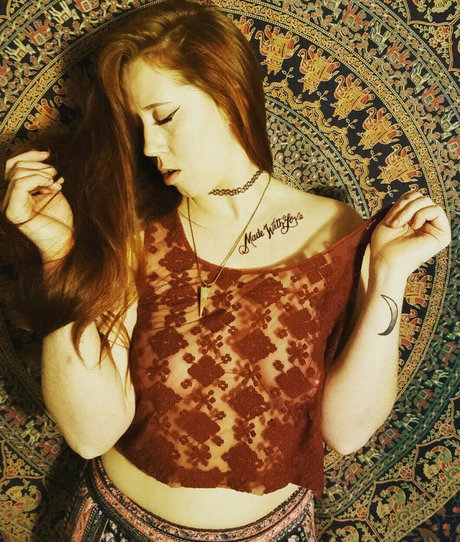 SpicyGinger modèle pornographique galeries