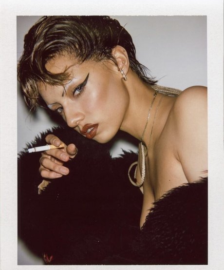 fans nus uniquement hd images