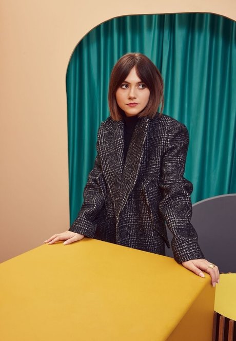 Emilia Jones top star archive