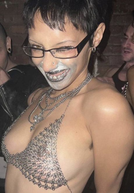 Jazelle Zanaughtti meilleure star du porno photos