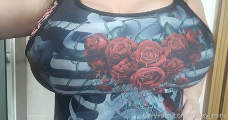 minxy minx star érotique galeries