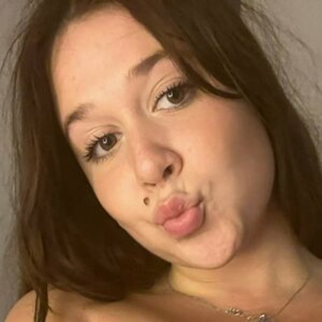 Summs Biley actrice porno image