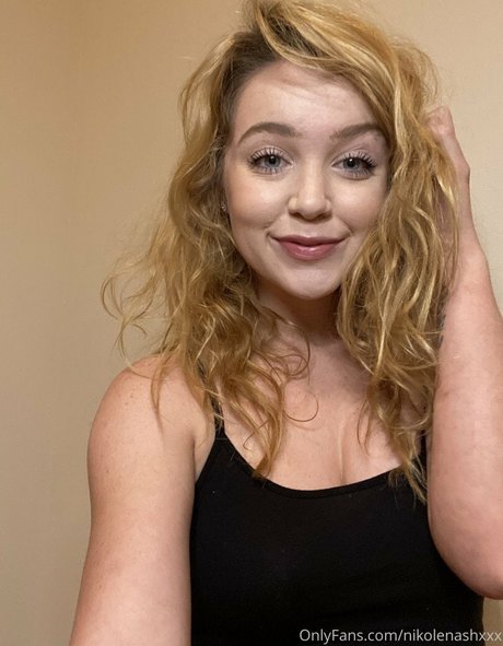 Nikole Nash belle star du porno images