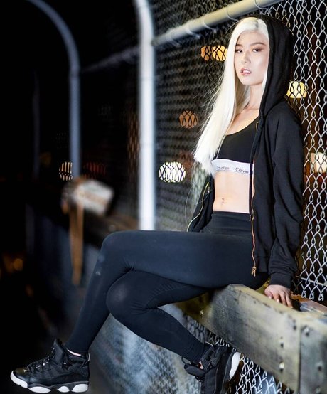 Shirley Liann actrice pornographique archive