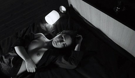 Anna Kotova star du porno image