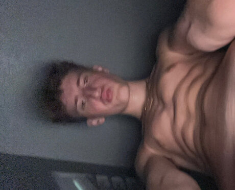 Surprisingly Large Pat_ joli modèle images