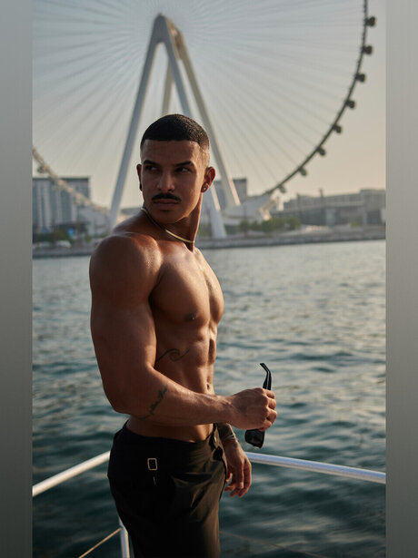 Lenisson B modèle hd image