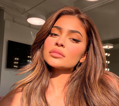 Kylie Jenner star du porno sympa images