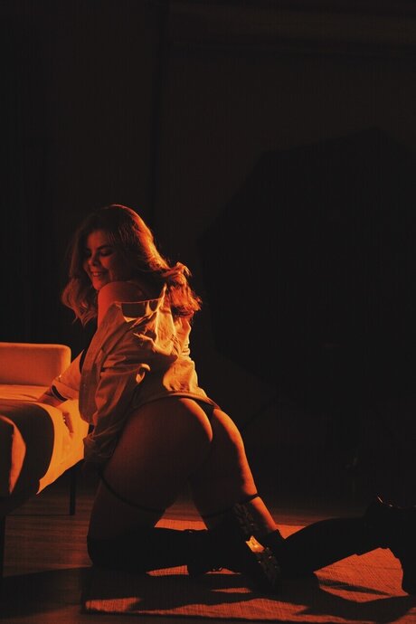 __Moon Ly__ star du porno sexy images