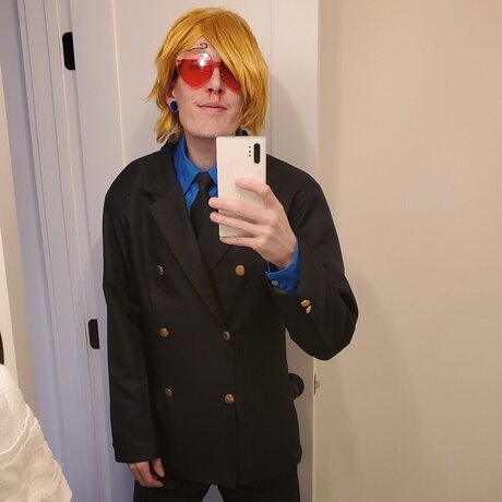 Ebrakir actrice parfaite des photos