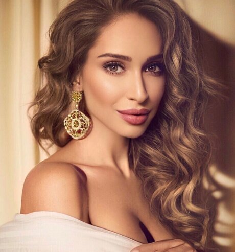 Irene nylon princess actrice adulte galerie