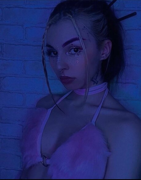 Allessa Gillespie VIP modèle nu images