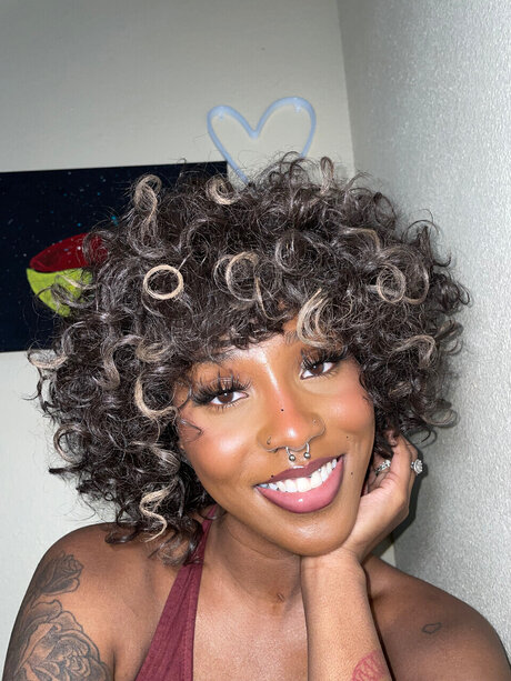 Angelface_ actrice chaude image