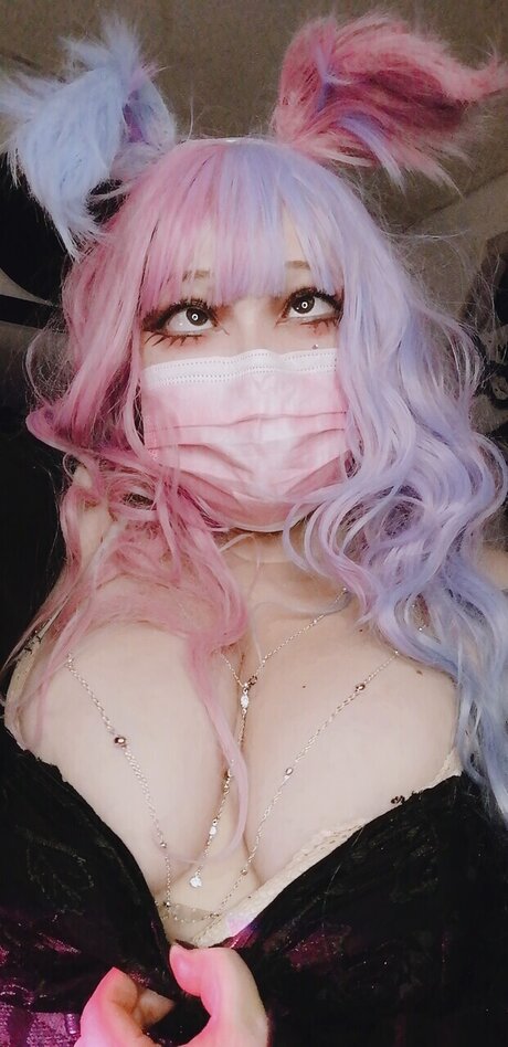 Chubby bunny modèle joli des photos