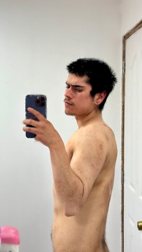 Vazzqq modèle xxx archive