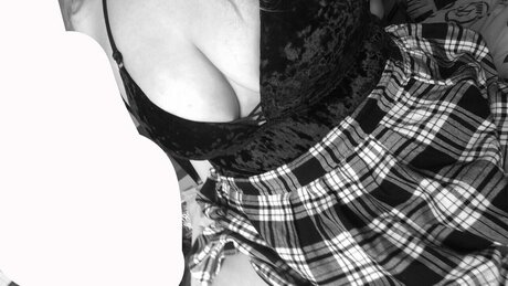 Hallie_ star du porno nue img