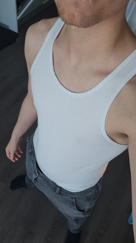 Alex Skin star du porno exclusive image