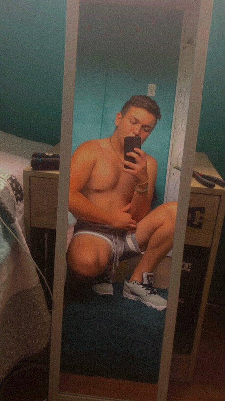 Alejandro Castro étoile magnifique img