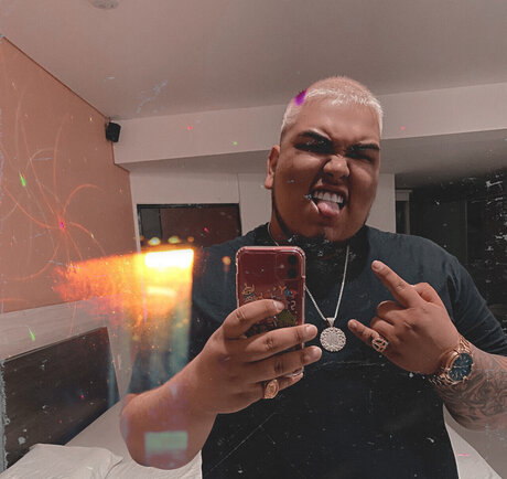 JUANCLA star du porno des photos