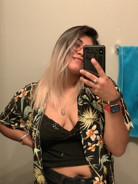 OdyLuna modèle exclusif photos