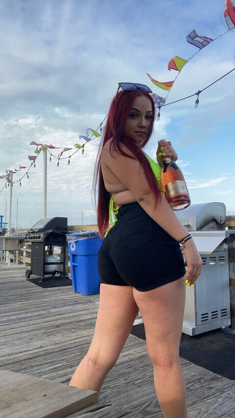 fellation publique onlyfans meilleure qualité images