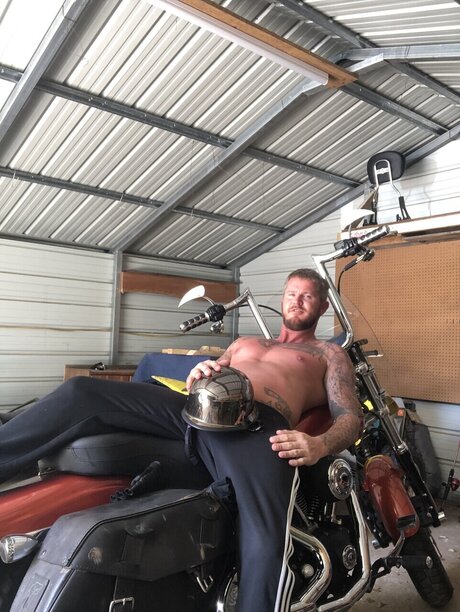 Bifunguy with bi gf modèle de haute qualité collection