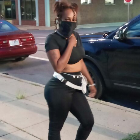 Queencardi sexe star du porno galeries