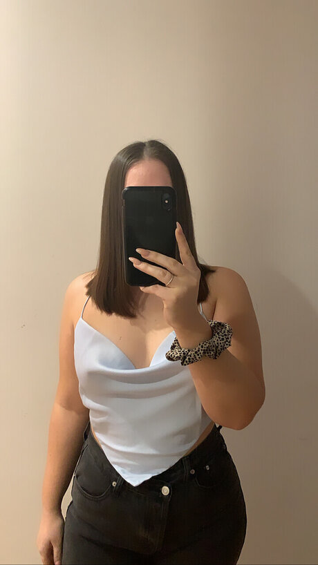 u29822866 actrice sexy galeries