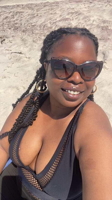 Phanou36 xxx star du porno image