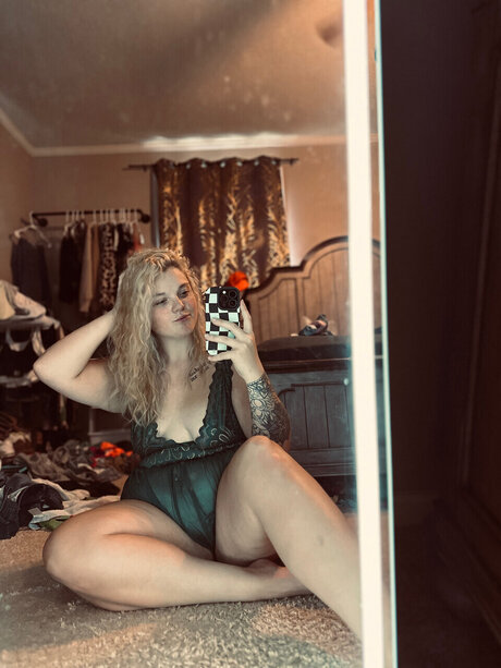 KayHunnie star du porno gratuit collection