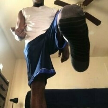 Master D 1 8K star du porno belle img