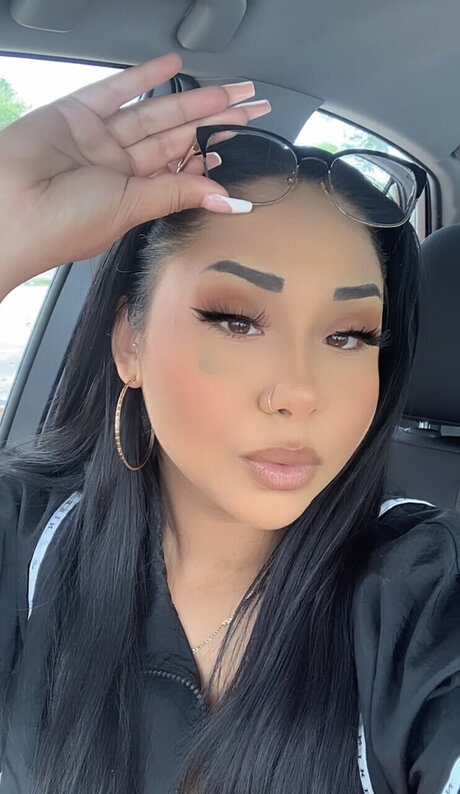 Raven_ star du porno parfaite des photos