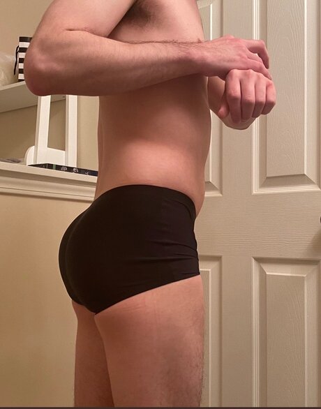 gros cul gros seins onlyfans assez haute qualité image