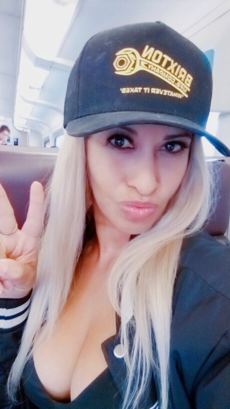 Geraldine Escovar star du porno sympa des photos