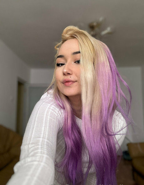 littlealicexxx étoile parfaite photo