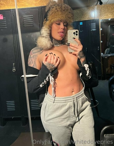 whitedovecries sexe star du porno galeries