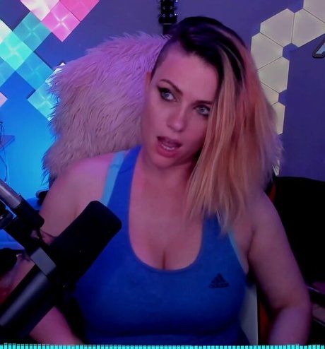 gros seins branlette espagnole onlyfans hd gratuit img