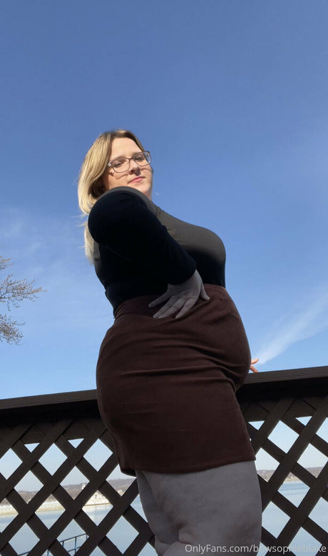 femmes au foyer uniquementfans sexe gratuit photos