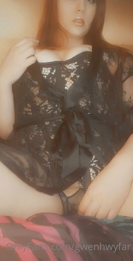 gwenhwyfar étoile xxx photos