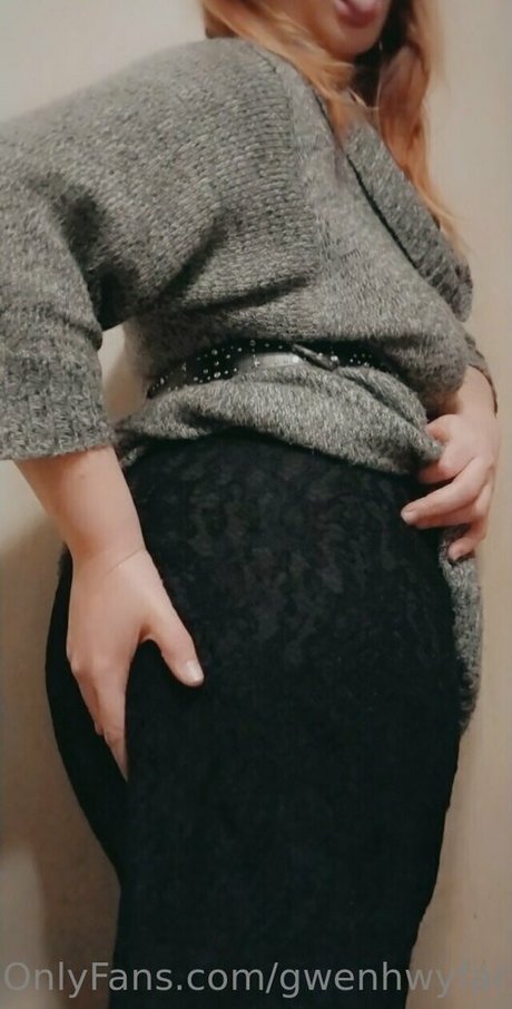 gwenhwyfar sexe star image