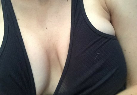 Iliza Shlesinger star pornographique des photos