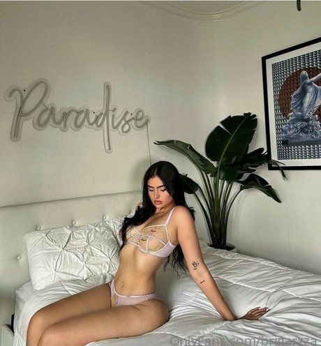 Brigarzza nus de stars du porno image