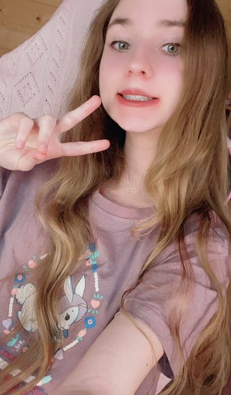 evaava free étoile de l'art image