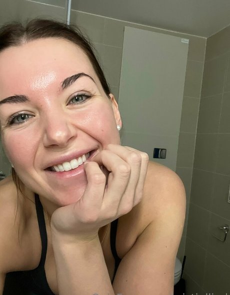 kristinllind nus de stars du porno image