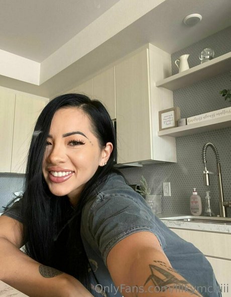 lilkymchiii star du porno xxx photos